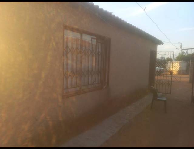 2 BEDROOM HOUSE FOR SALE IN SOSHANGUVE P